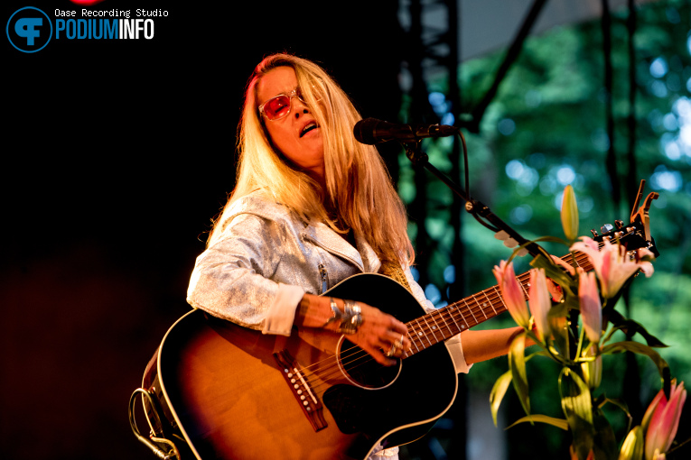 Heather Nova op Heather Nova - 06/06 - Openluchttheater De Goffert foto
