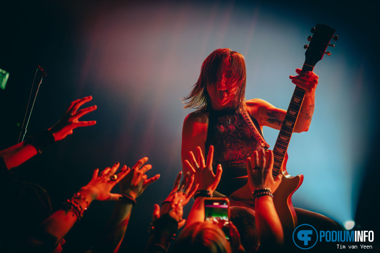 Kittie op Kittie - 8/6 - TivoliVredenburg foto