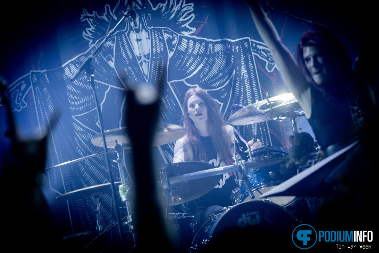 Kittie op Kittie - 8/6 - TivoliVredenburg foto