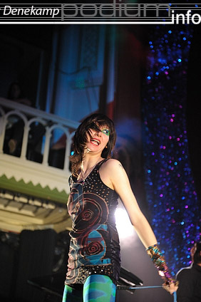 Yeah Yeah Yeahs op Yeah Yeah Yeah's - 29/4 - Paradiso foto