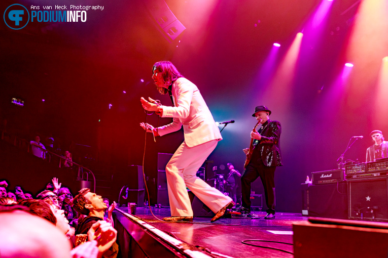 Primal Scream op Primal Scream - 09/06 - TivoliVredenburg foto
