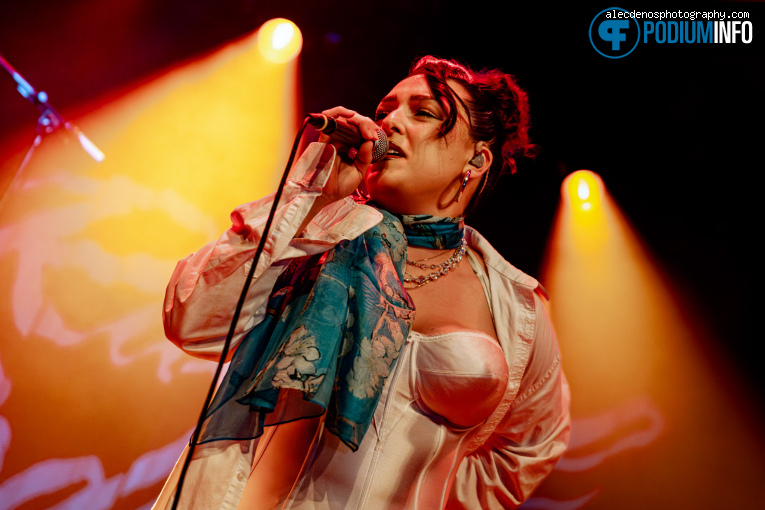 Raquel Rodriguez op Raquel Rodriguez - 11/06 - Melkweg foto