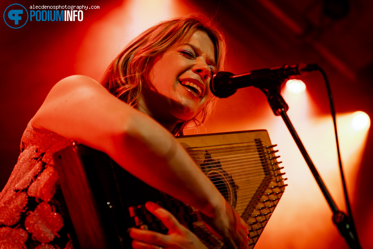 Basia Bulat op Basia Bulat - 13/06 - Paradiso foto
