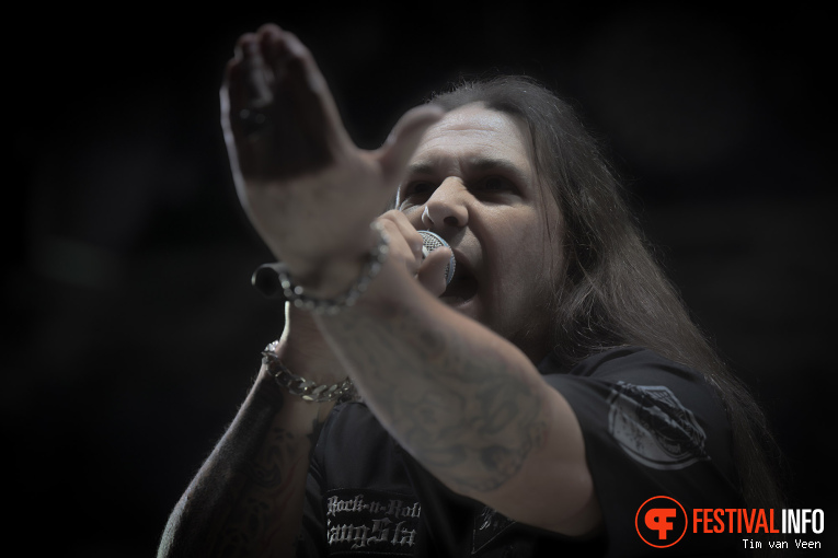 Savatage op Into The Grave 2025 - Vrijdag foto