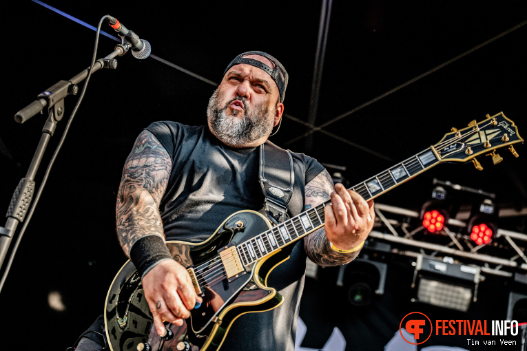 Cro-Mags op Into The Grave 2025 - Vrijdag foto