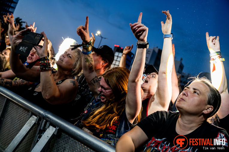 Savatage op Into The Grave 2025 - Vrijdag foto
