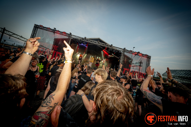 Insanity Alert op Into The Grave 2025 - Zaterdag foto