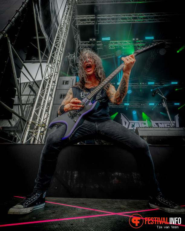 Death Angel op Into The Grave 2025 - Zaterdag foto