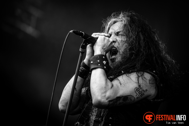 Death Angel op Into The Grave 2025 - Zaterdag foto