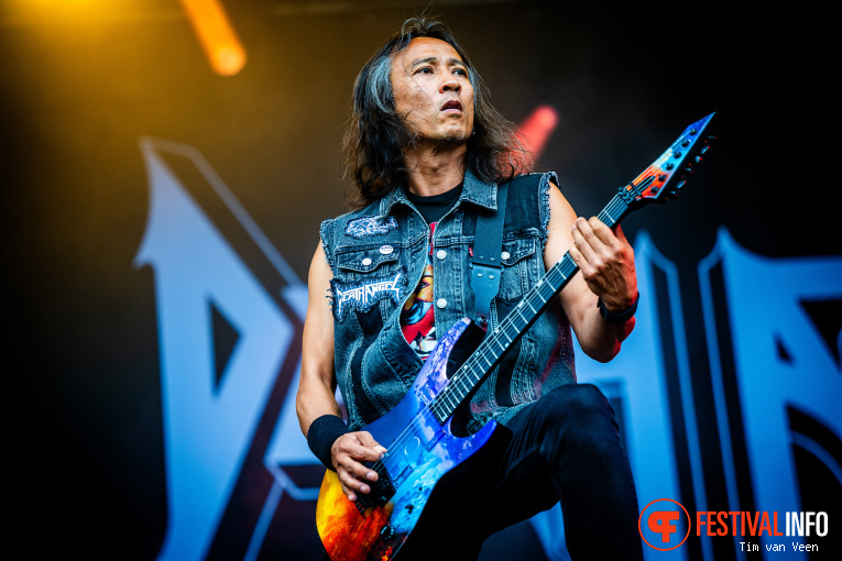 Death Angel op Into The Grave 2025 - Zaterdag foto