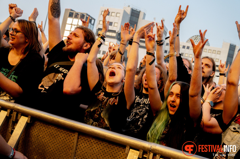 Powerwolf op Into The Grave 2025 - Zondag foto