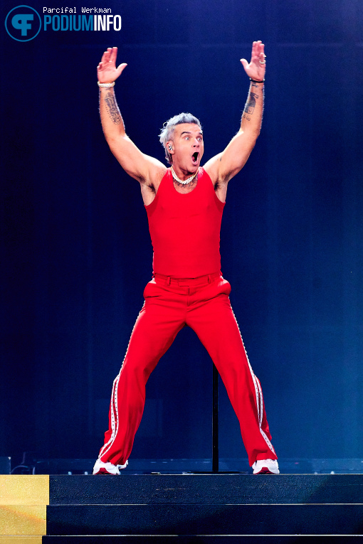 Robbie Williams op Robbie Williams - 22/06 - Johan Cruijff ArenA foto