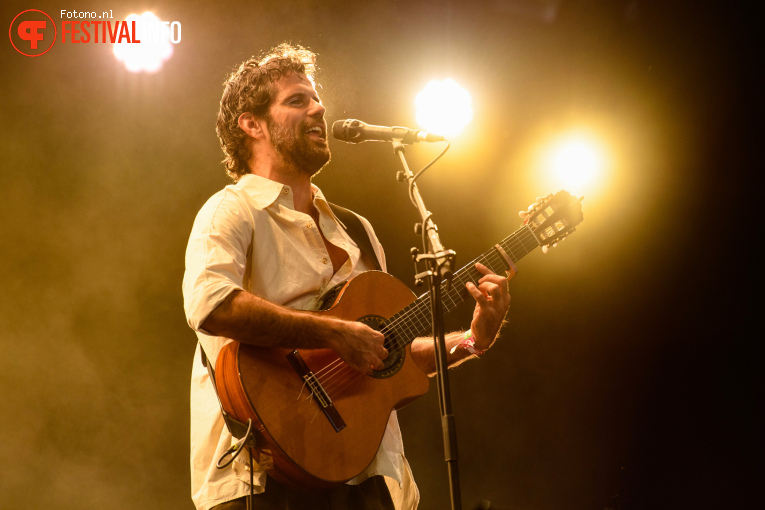 Nick Mulvey op Pinkpop 2025 - Zaterdag foto