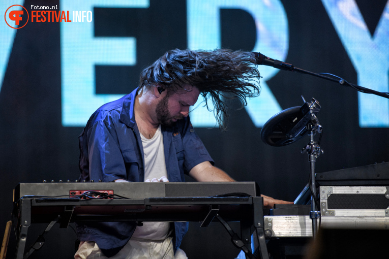 Everything Everything op Pinkpop 2025 - Zondag foto