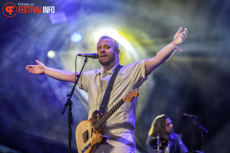 Everything Everything op Pinkpop 2025 - Zondag foto