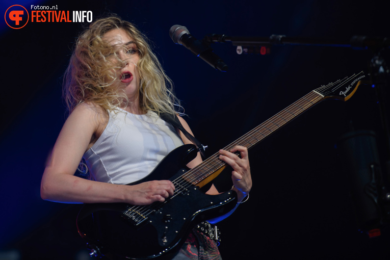 The Warning op Pinkpop 2025 - Zondag foto