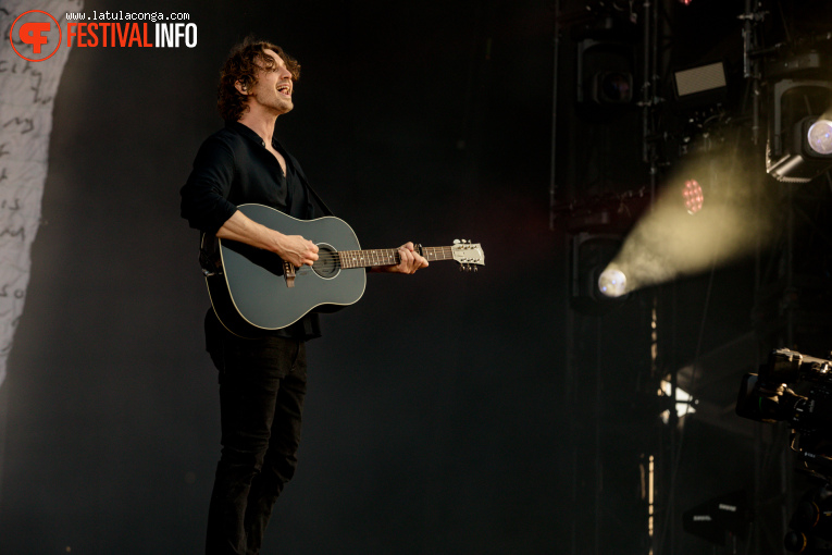 Dean Lewis op Pinkpop 2025 - Zondag foto