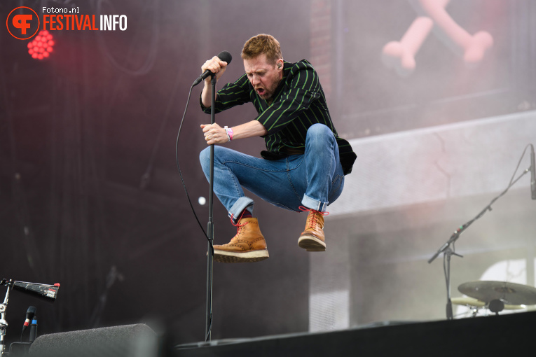 Kaiser Chiefs op Pinkpop 2025 - Zondag foto