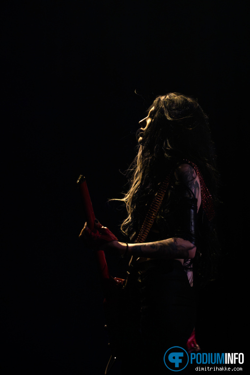 Kat Von D op Kat Von D - 23/06 - TivoliVredenburg foto