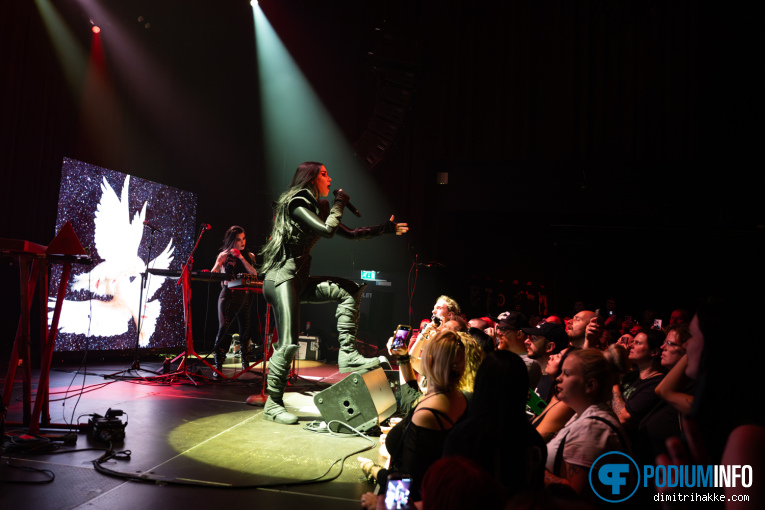Kat Von D op Kat Von D - 23/06 - TivoliVredenburg foto
