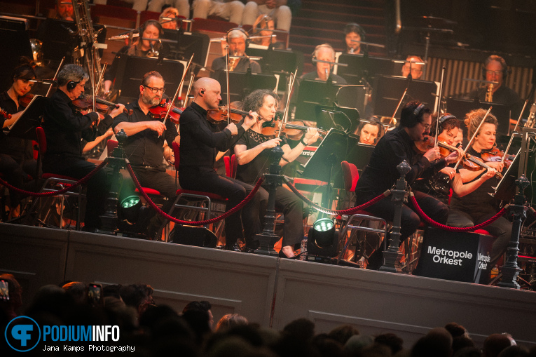 Metropole Orkest op Claude / Metropole Orkest - 01/07 - Concertgebouw foto