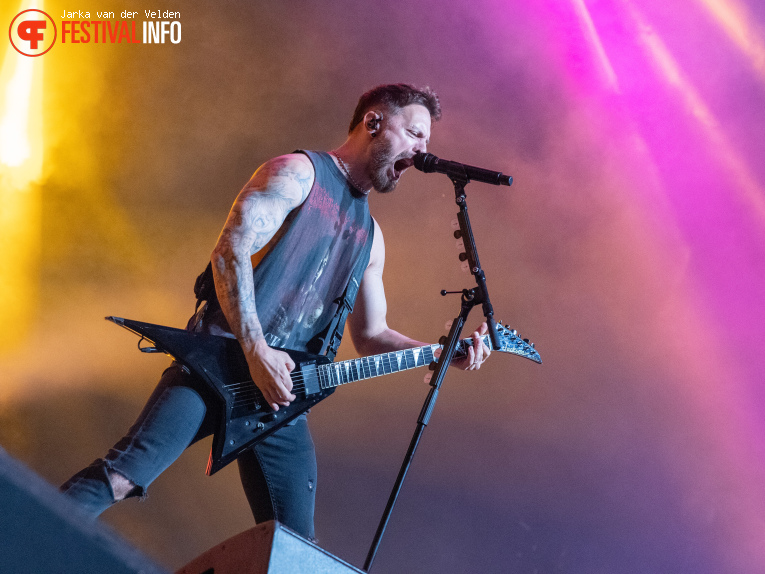 Bullet For My Valentine op Jera On Air 2025 - Donderdag foto