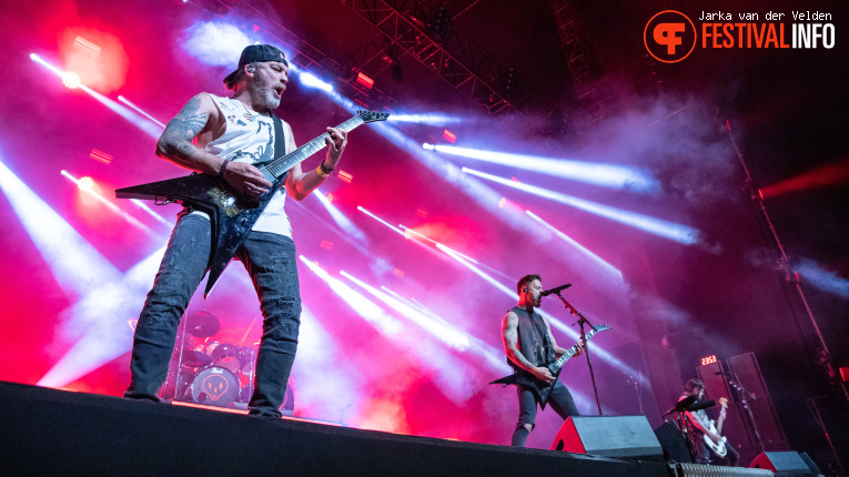 Bullet For My Valentine op Jera On Air 2025 - Donderdag foto