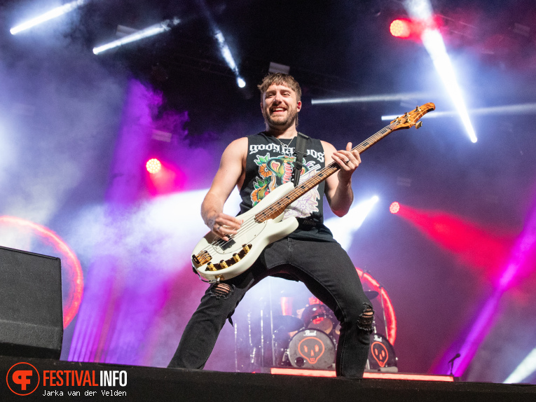 Bullet For My Valentine op Jera On Air 2025 - Donderdag foto