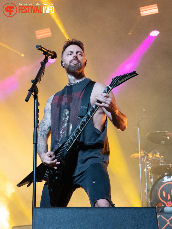 Bullet For My Valentine op Jera On Air 2025 - Donderdag foto