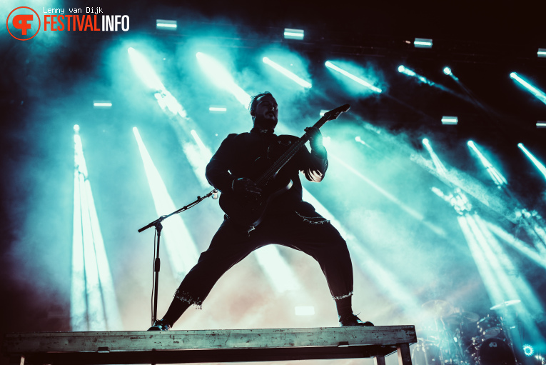 Motionless in White op Jera On Air 2025 - Donderdag foto