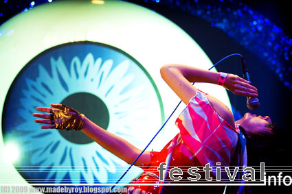 Yeah Yeah Yeahs op Polsslag 2009 foto