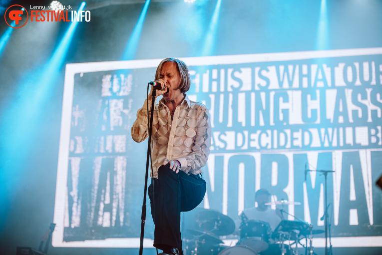 Refused op Jera On Air 2025 - Zaterdag foto