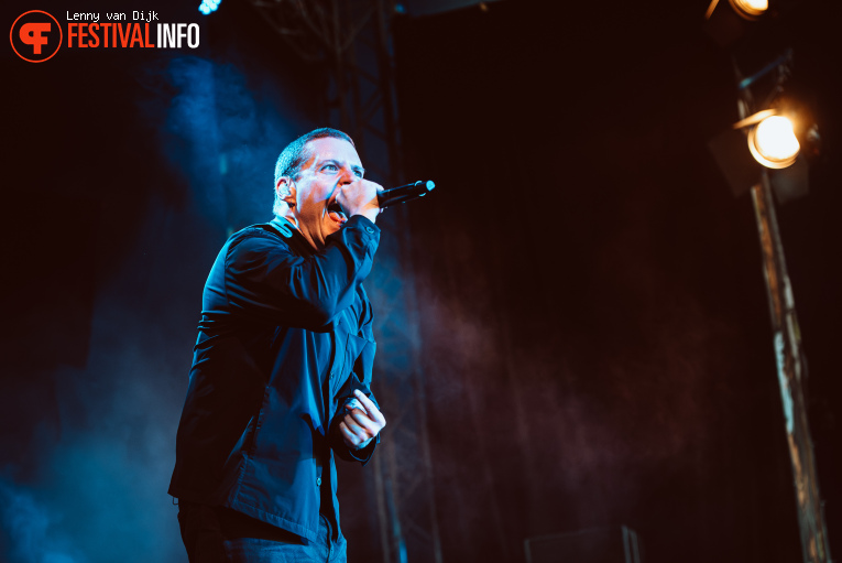 Deafheaven op Jera On Air 2025 - Zaterdag foto