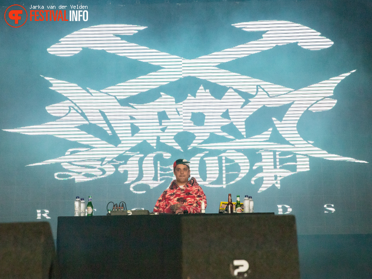 Freddie Dredd op Jera On Air 2025 - Zaterdag foto