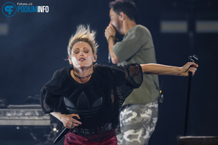 Linkin Park op Linkin Park - 26/06 - Gelredome foto