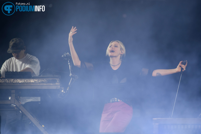 Linkin Park op Linkin Park - 26/06 - Gelredome foto