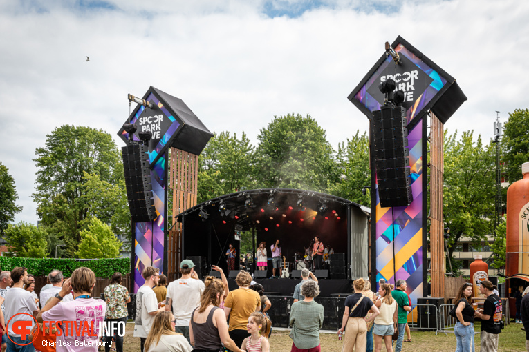 De Zweefclub op Spoorpark LIVE 2025 foto