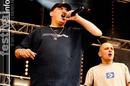 Osdorp Posse op Bevrijdingsfestival Flevoland 2009 foto