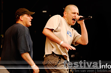 Osdorp Posse op Bevrijdingsfestival Flevoland 2009 foto
