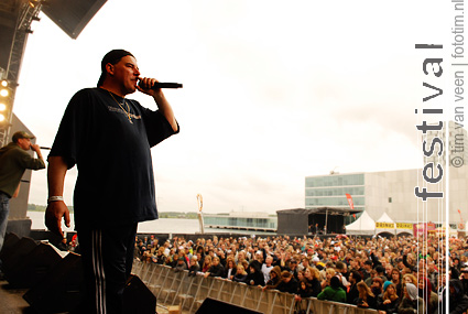 Osdorp Posse op Bevrijdingsfestival Flevoland 2009 foto