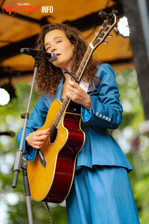 Janna Baerends op Reuring Festival 2025 foto