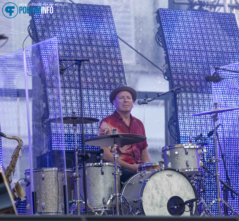 Guus Meeuwis op Guus Meeuwis - Royal Park Live - 03/07 - Paleis Soestdijk foto