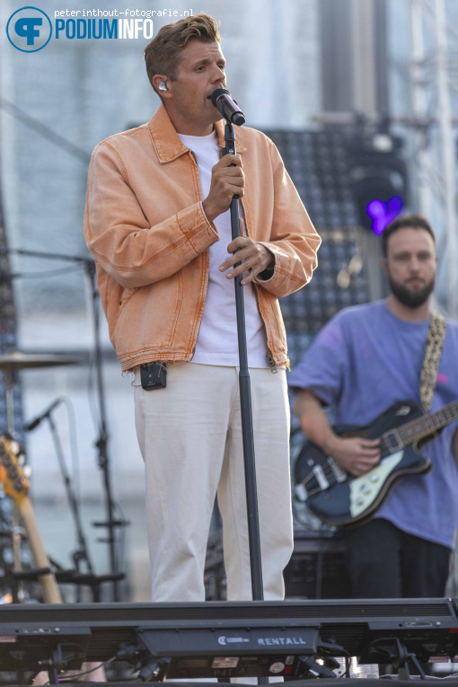 Jaap Reesema op Guus Meeuwis - Royal Park Live - 03/07 - Paleis Soestdijk foto