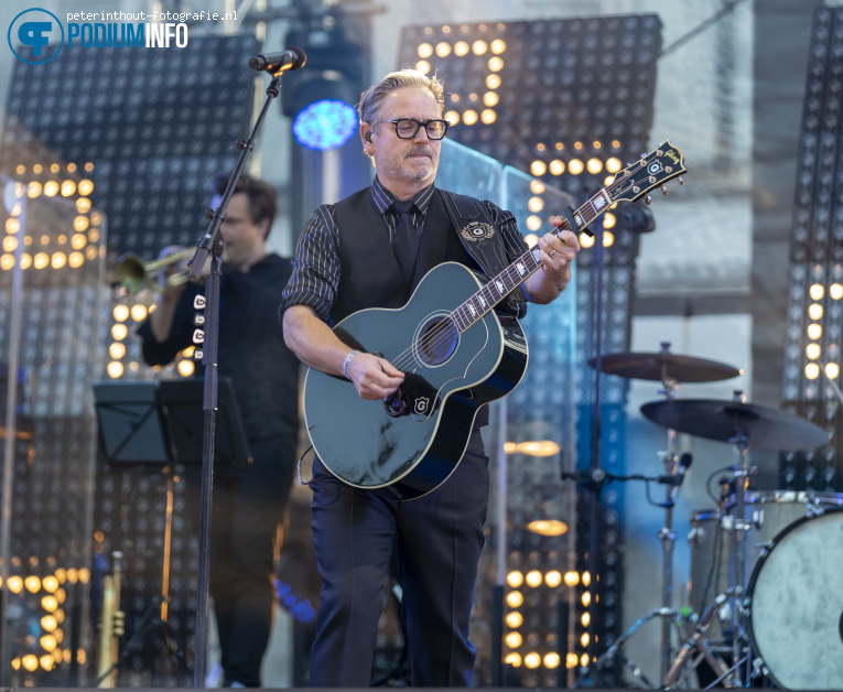 Guus Meeuwis op Guus Meeuwis - Royal Park Live - 03/07 - Paleis Soestdijk foto