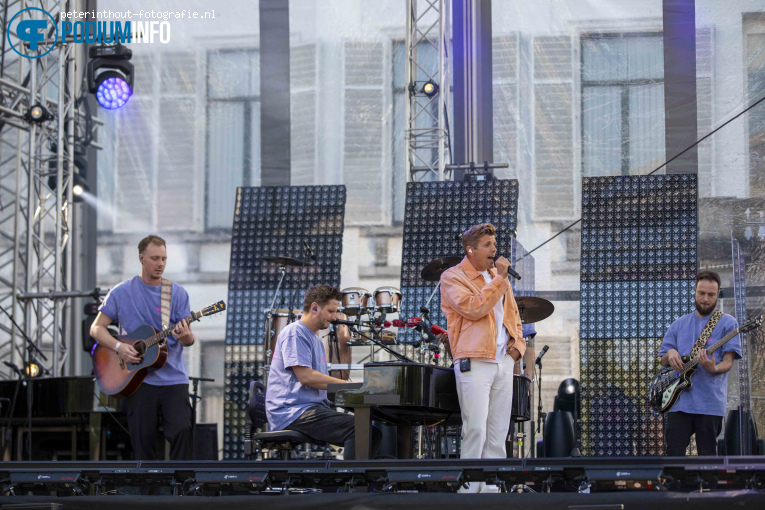 Jaap Reesema op Guus Meeuwis - Royal Park Live - 03/07 - Paleis Soestdijk foto