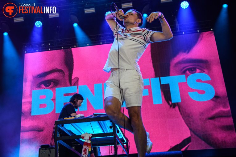 Benefits op Down the Rabbit Hole 2025 - Zaterdag foto
