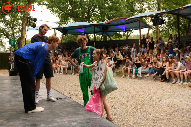 Dan Whitlam op Down the Rabbit Hole 2025 - Zaterdag foto