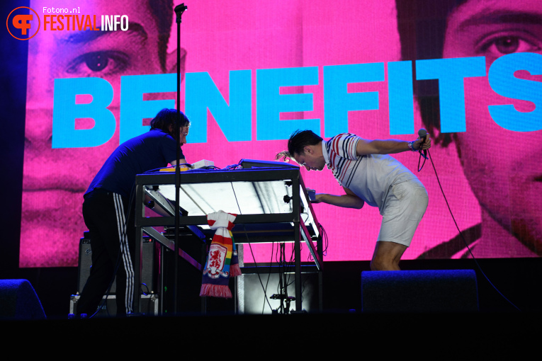 Benefits op Down the Rabbit Hole 2025 - Zaterdag foto