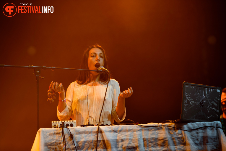 Bassolino op Down the Rabbit Hole 2025 - Zaterdag foto