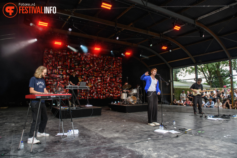 Dan Whitlam op Down the Rabbit Hole 2025 - Zaterdag foto